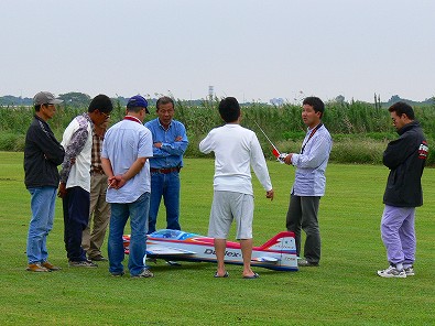 スタント組、その1